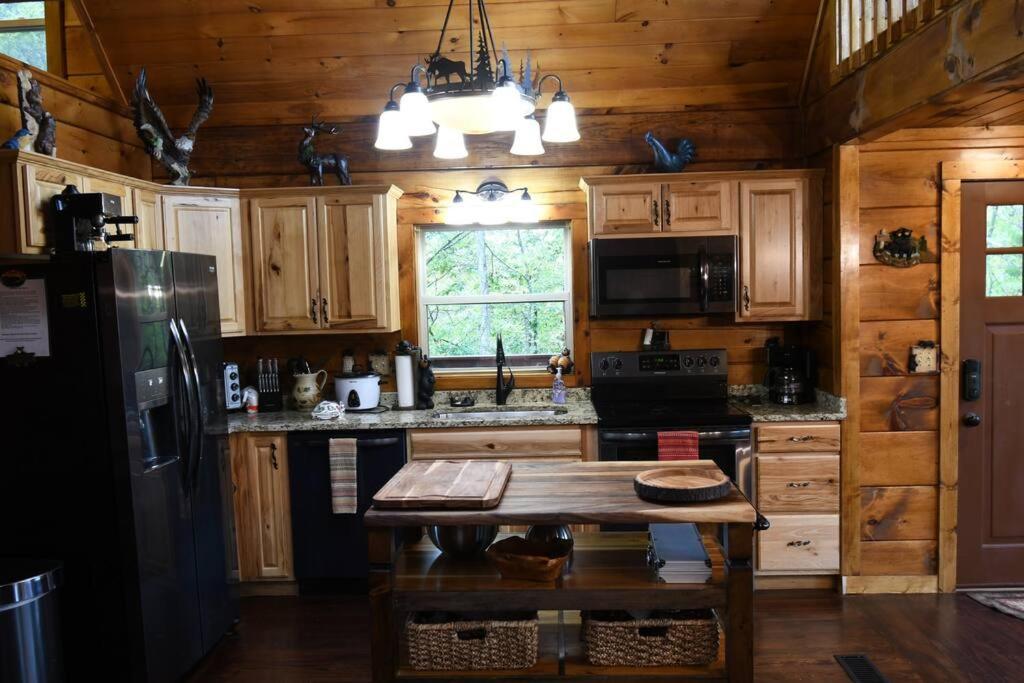 Bear Country Cabin Sevierville Exteriér fotografie